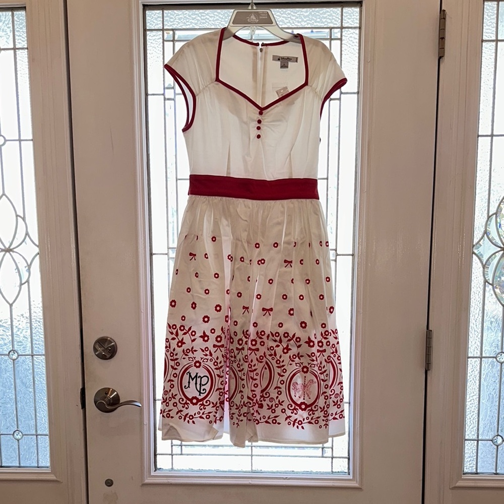 Disney’s Mary Poppins Charming White Dress with Red Trim & Iconic Portraits
